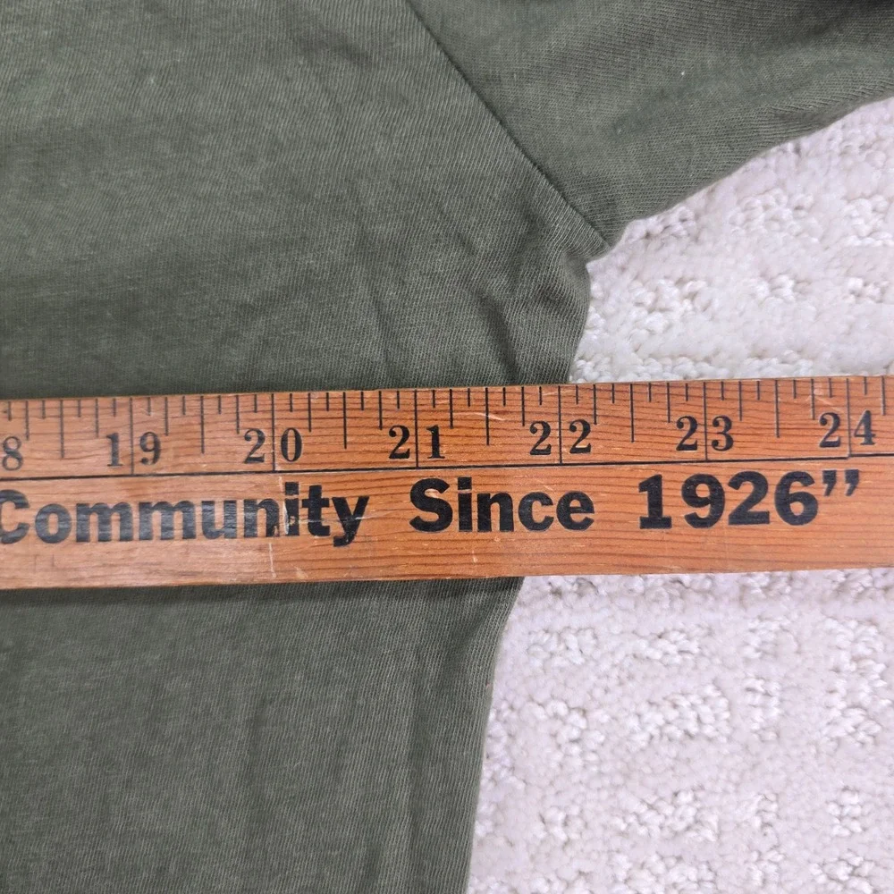 The North Face Long Sleeve Shirt Mens Large Olive Green Sleeve Logo Patch Tee